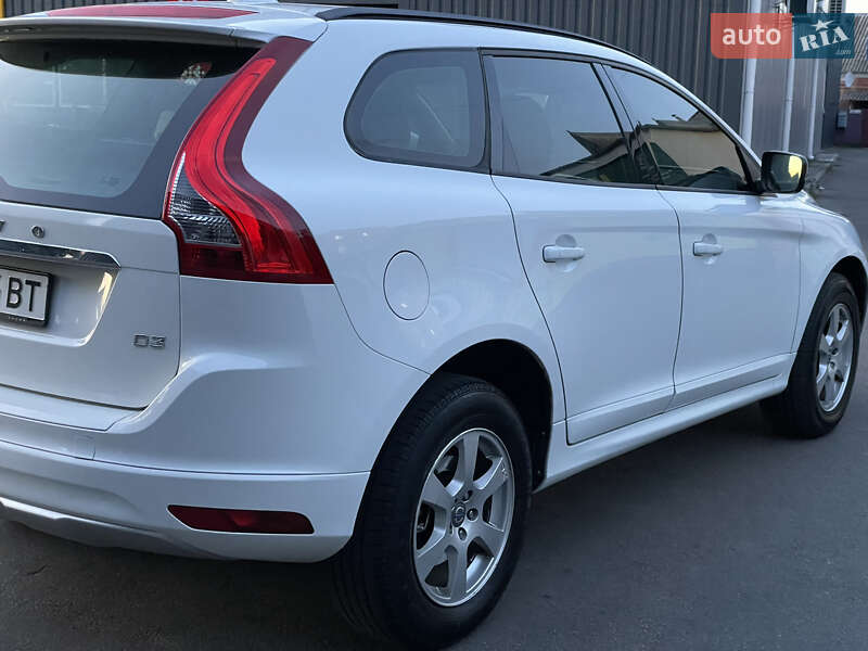 Внедорожник / Кроссовер Volvo XC60 2013 в Мироновке