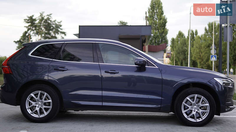 Внедорожник / Кроссовер Volvo XC60 2017 в Вараше