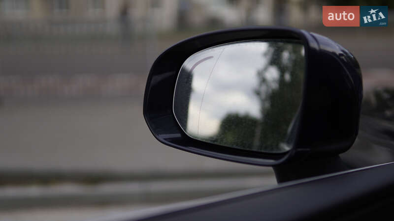 Внедорожник / Кроссовер Volvo XC60 2017 в Вараше