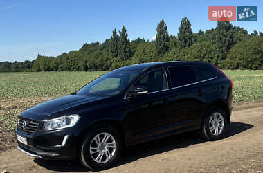 Внедорожник / Кроссовер Volvo XC60 2015 в 