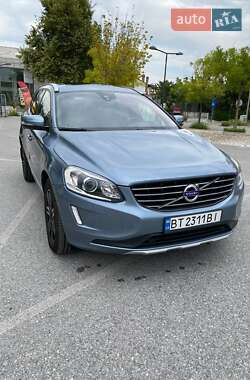 Внедорожник / Кроссовер Volvo XC60 2016 в Николаеве