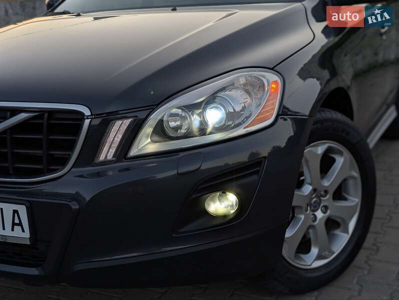 Внедорожник / Кроссовер Volvo XC60 2010 в Ивано-Франковске фото 3 Внедорожник / Кроссовер Volvo XC60 2010 в Ивано-Франковске