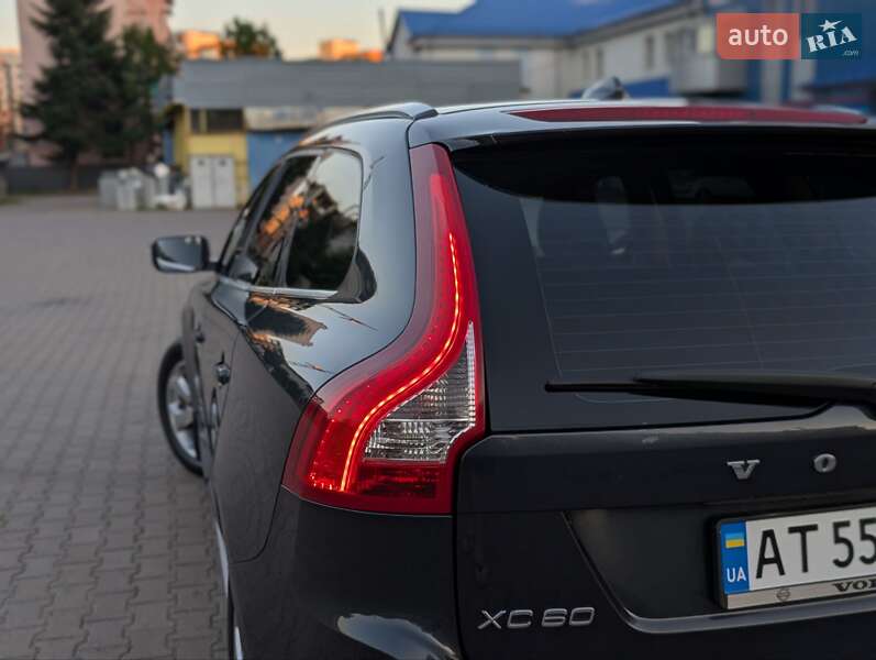 Внедорожник / Кроссовер Volvo XC60 2010 в Ивано-Франковске фото 30 Внедорожник / Кроссовер Volvo XC60 2010 в Ивано-Франковске