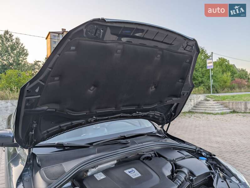 Внедорожник / Кроссовер Volvo XC60 2010 в Ивано-Франковске фото 34 Внедорожник / Кроссовер Volvo XC60 2010 в Ивано-Франковске