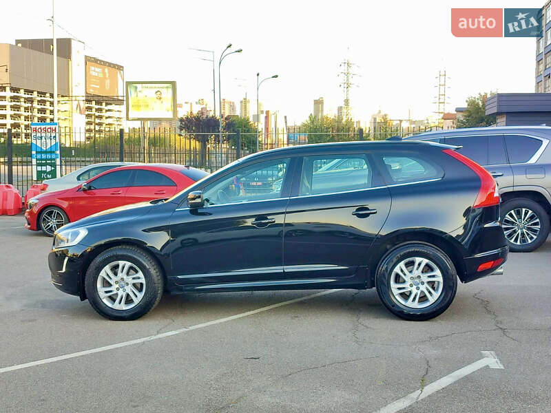 Внедорожник / Кроссовер Volvo XC60 2016 в Киеве