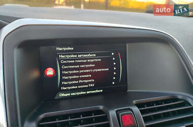 Внедорожник / Кроссовер Volvo XC60 2016 в 