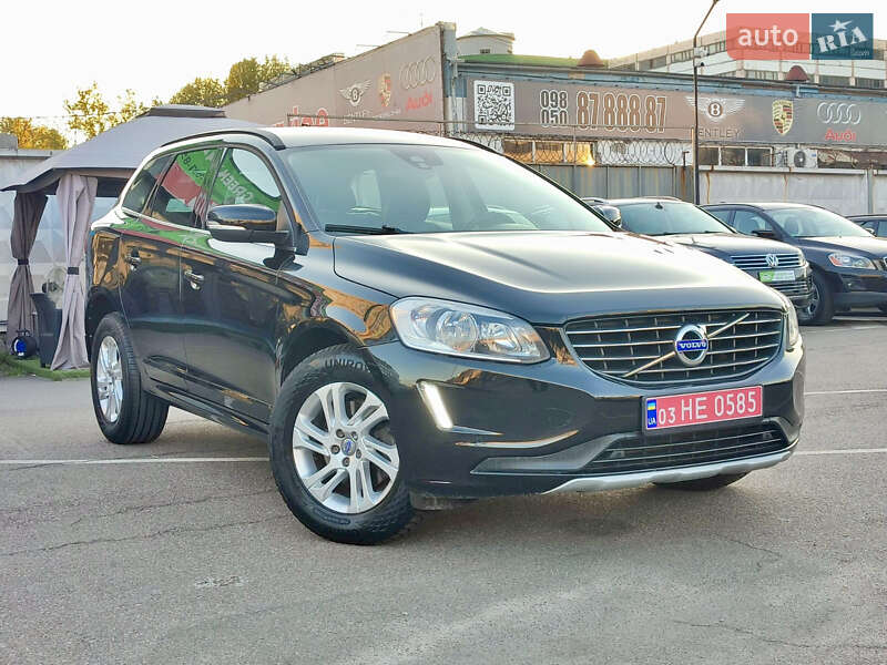Внедорожник / Кроссовер Volvo XC60 2016 в Киеве