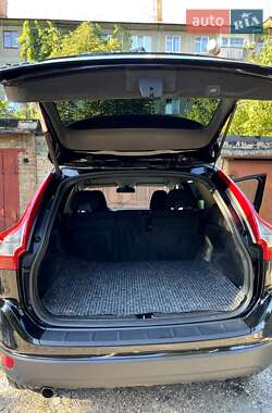 Внедорожник / Кроссовер Volvo XC60 2011 в 