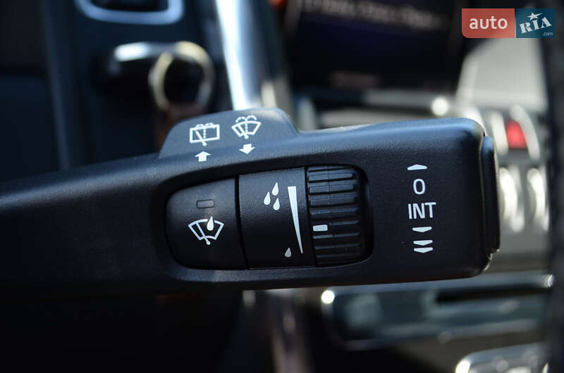 Внедорожник / Кроссовер Volvo XC60 2017 в Киеве