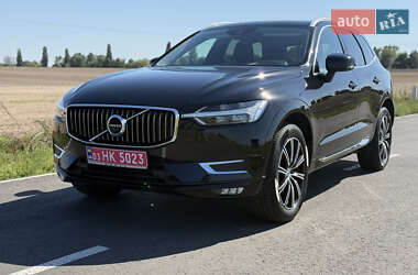 Внедорожник / Кроссовер Volvo XC60 2021 в 