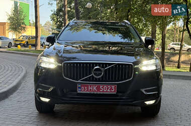 Внедорожник / Кроссовер Volvo XC60 2021 в 