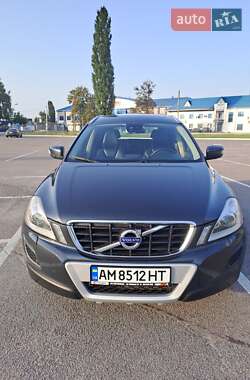 Позашляховик / Кросовер Volvo XC60 2010 в Житомирі