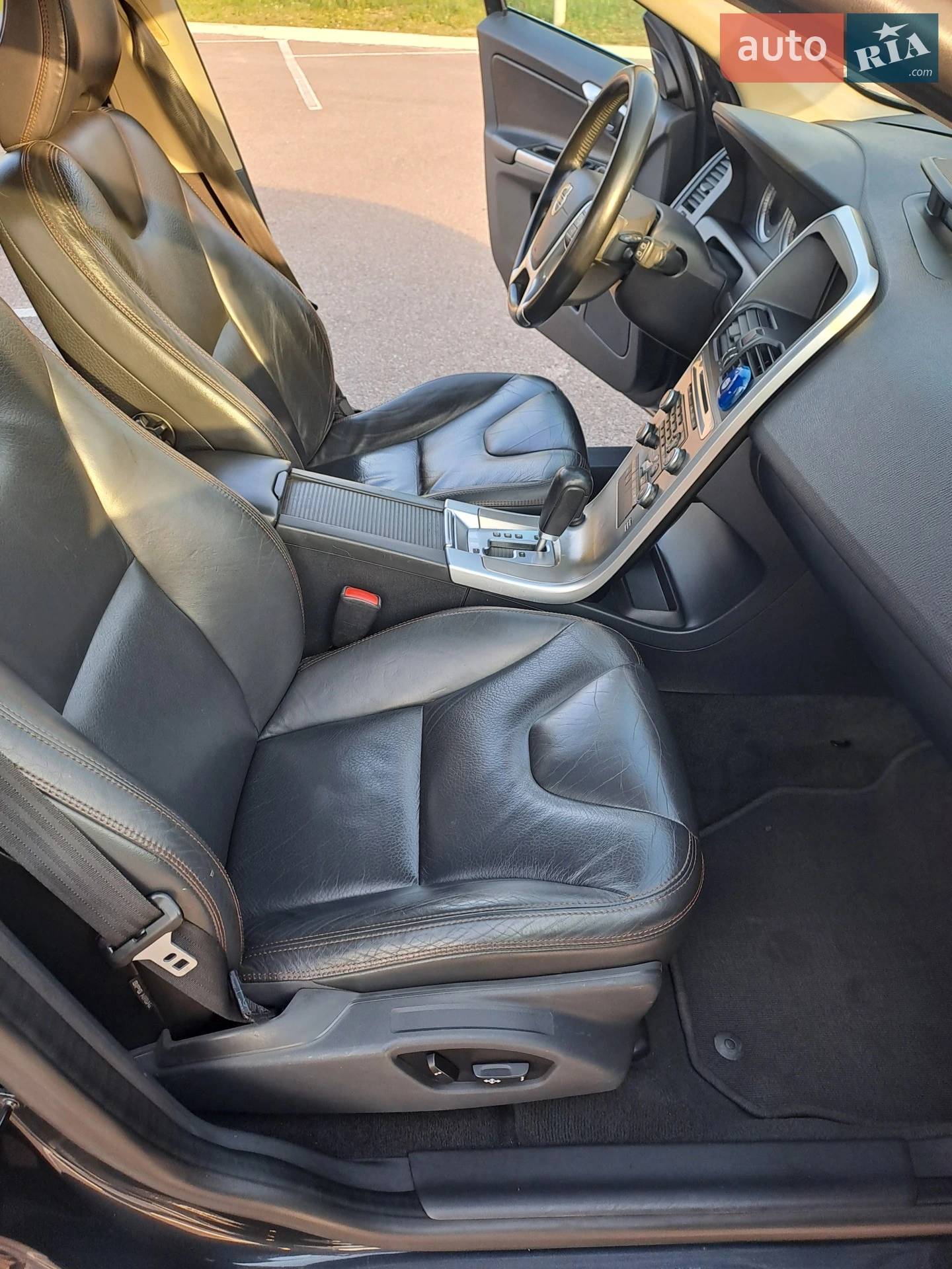 2010 Volvo XC60 - мініатюра 23
