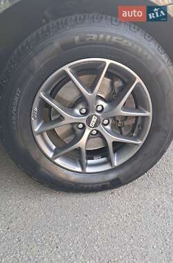 Позашляховик / Кросовер Volvo XC60 2013 в 