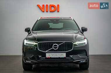 Внедорожник / Кроссовер Volvo XC60 2019 в 