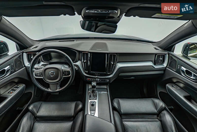 Внедорожник / Кроссовер Volvo XC60 2019 в Киеве фото 11 Внедорожник / Кроссовер Volvo XC60 2019 в Киеве