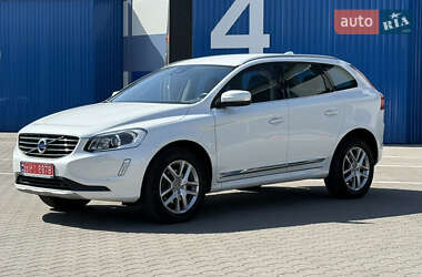 Внедорожник / Кроссовер Volvo XC60 2016 в 