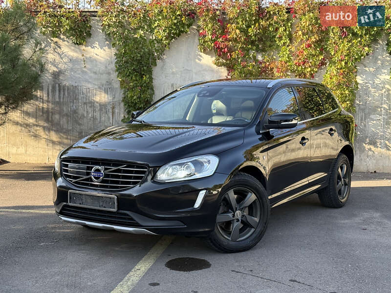 Внедорожник / Кроссовер Volvo XC60 2015 в Ровно