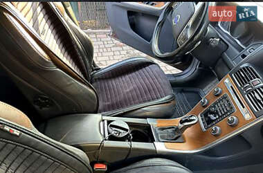 Внедорожник / Кроссовер Volvo XC60 2014 в 