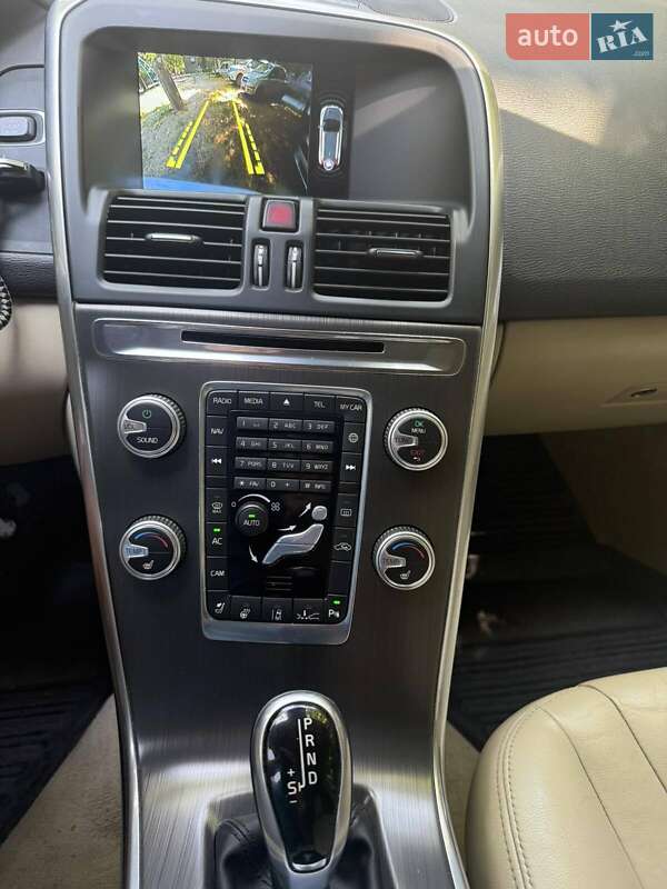 Позашляховик / Кросовер Volvo XC60 2016 в Дніпрі