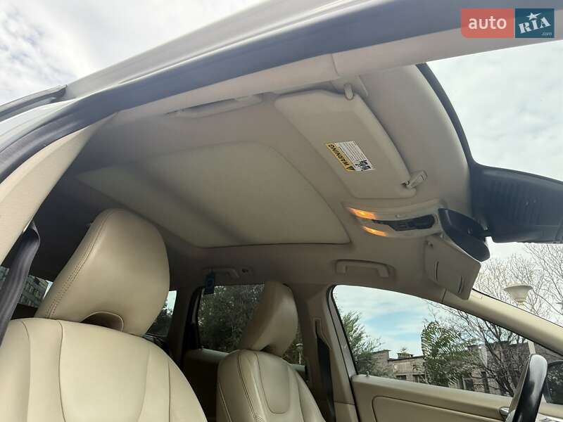 Позашляховик / Кросовер Volvo XC60 2016 в Дніпрі