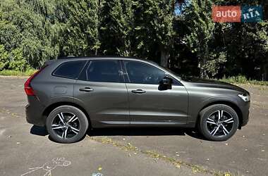 Внедорожник / Кроссовер Volvo XC60 2020 в 