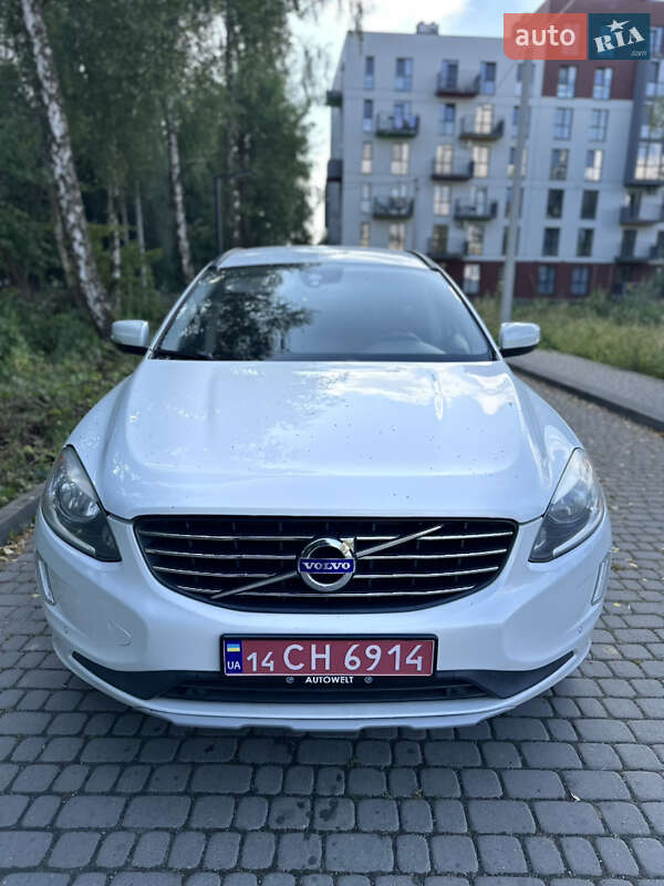 Позашляховик / Кросовер Volvo XC60 2017 в Львові