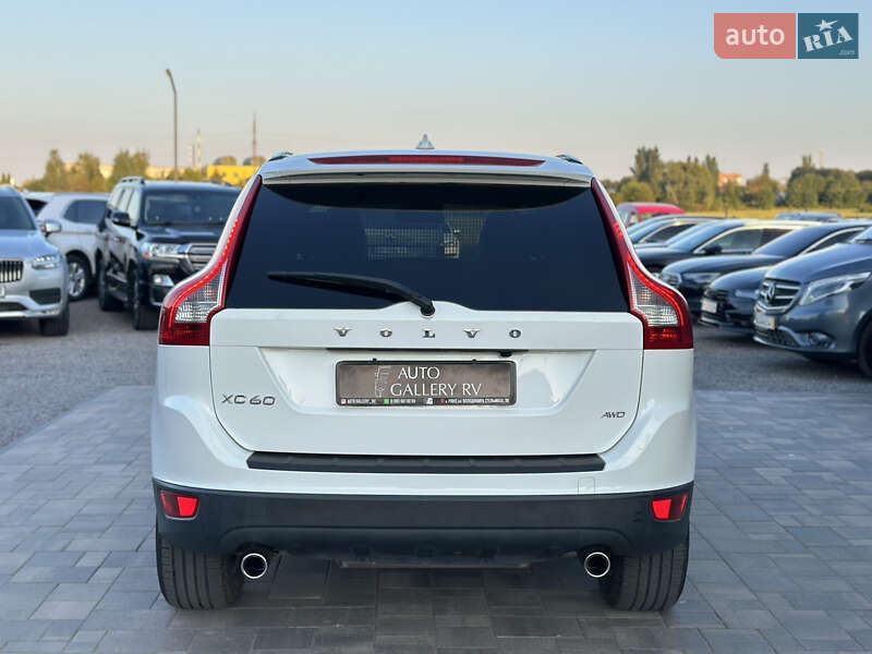 Внедорожник / Кроссовер Volvo XC60 2012 в Ровно