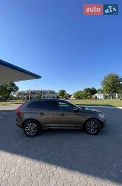 Внедорожник / Кроссовер Volvo XC60 2013 в Костополе