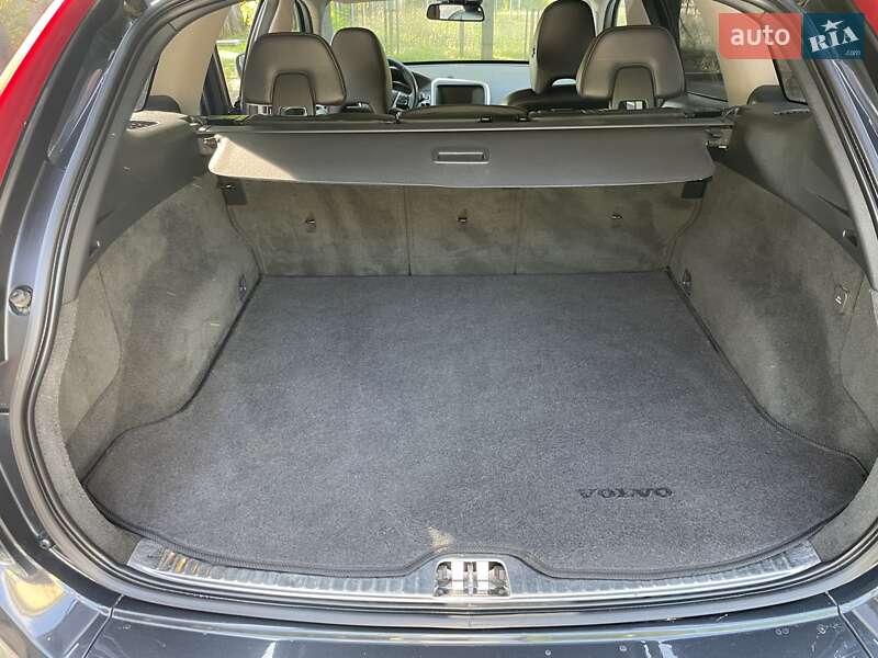 Позашляховик / Кросовер Volvo XC60 2014 в Чернігові фото 14 Позашляховик / Кросовер Volvo XC60 2014 в Чернігові