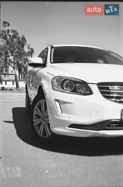 Внедорожник / Кроссовер Volvo XC60 2016 в Житомире