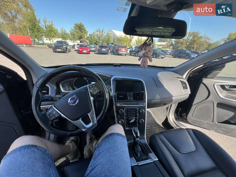 Позашляховик / Кросовер Volvo XC60 2013 в Києві