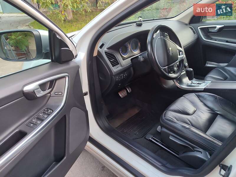 Внедорожник / Кроссовер Volvo XC60 2012 в Виннице