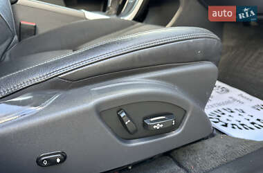 Внедорожник / Кроссовер Volvo XC60 2016 в 