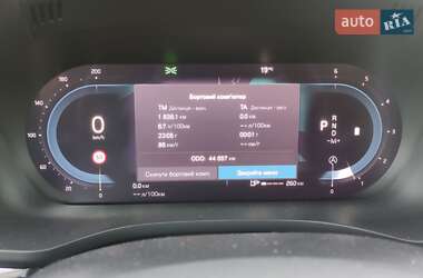 Внедорожник / Кроссовер Volvo XC60 2022 в 