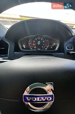 Внедорожник / Кроссовер Volvo XC60 2014 в 