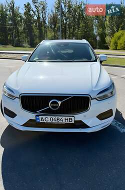 Внедорожник / Кроссовер Volvo XC60 2019 в 