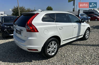 Внедорожник / Кроссовер Volvo XC60 2015 в 