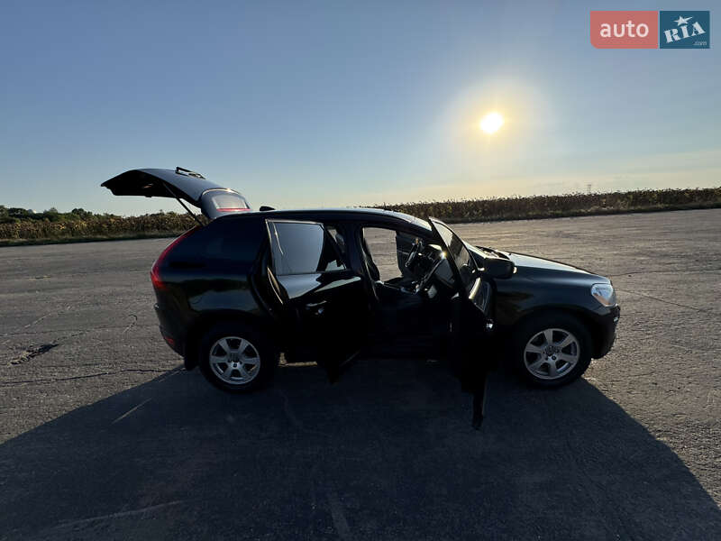 Внедорожник / Кроссовер Volvo XC60 2012 в Баре