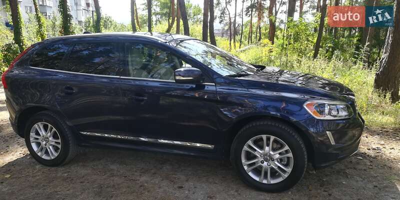 Внедорожник / Кроссовер Volvo XC60 2015 в Харькове