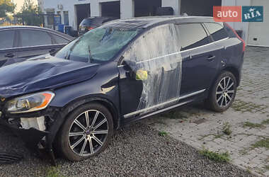 Внедорожник / Кроссовер Volvo XC60 2017 в 