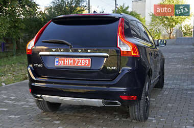 Внедорожник / Кроссовер Volvo XC60 2017 в 