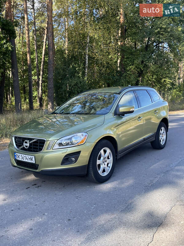 Внедорожник / Кроссовер Volvo XC60 2008 в 
