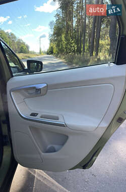 Внедорожник / Кроссовер Volvo XC60 2008 в 