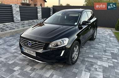 Внедорожник / Кроссовер Volvo XC60 2016 в 