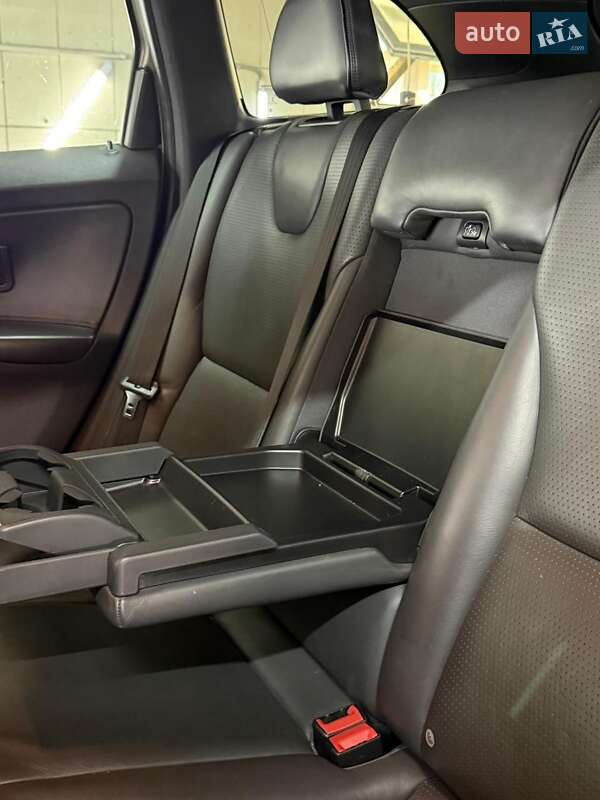 Внедорожник / Кроссовер Volvo XC60 2016 в Одессе