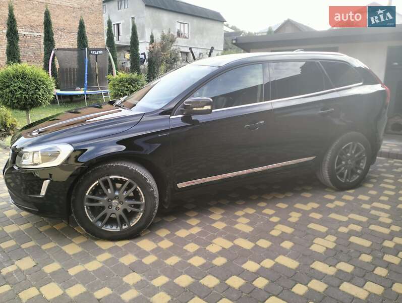 Внедорожник / Кроссовер Volvo XC60 2016 в Бережанах