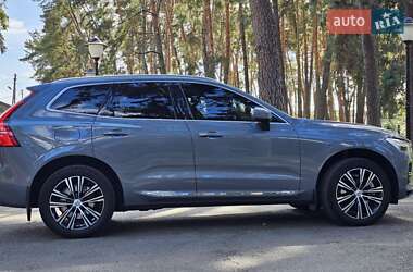 Внедорожник / Кроссовер Volvo XC60 2021 в 