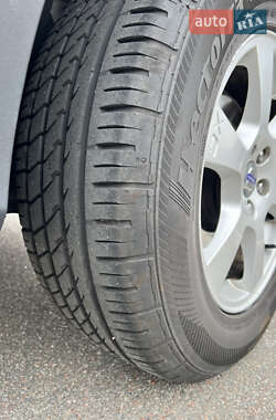 Внедорожник / Кроссовер Volvo XC60 2013 в 