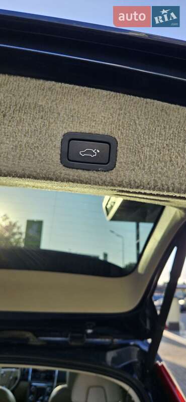 Внедорожник / Кроссовер Volvo XC60 2014 в Одессе
